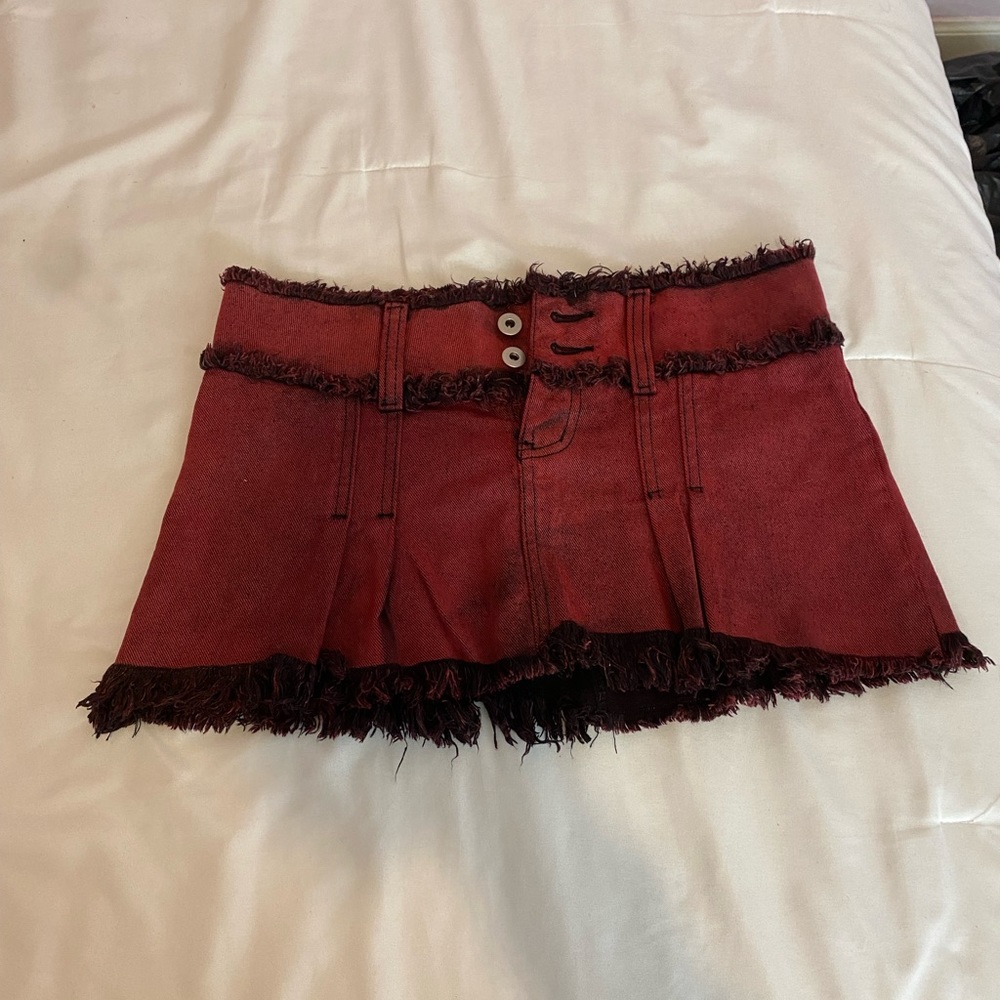 Iamgia y2k mini red skirt